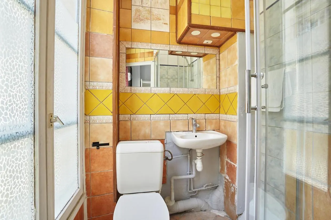 Hotel Le Petit Borda *